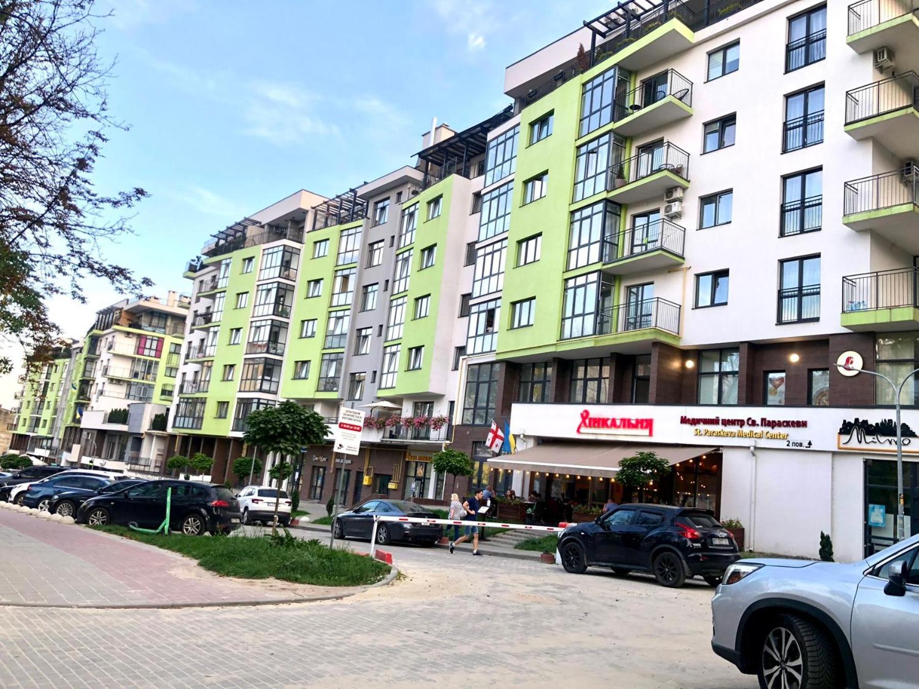 Osapart Comfortable Apartment In A Complex Great Britain Lviv Extérieur photo