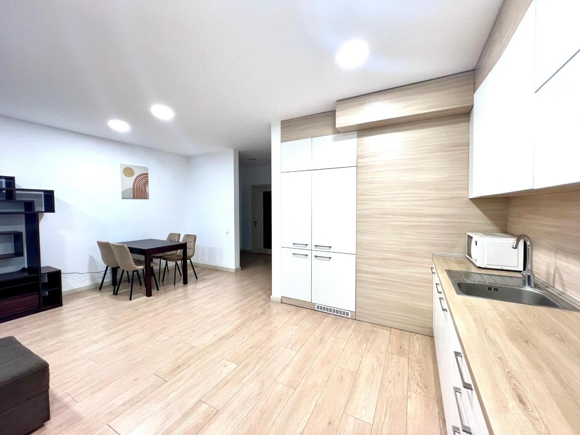 Osapart Comfortable Apartment In A Complex Great Britain Lviv Extérieur photo