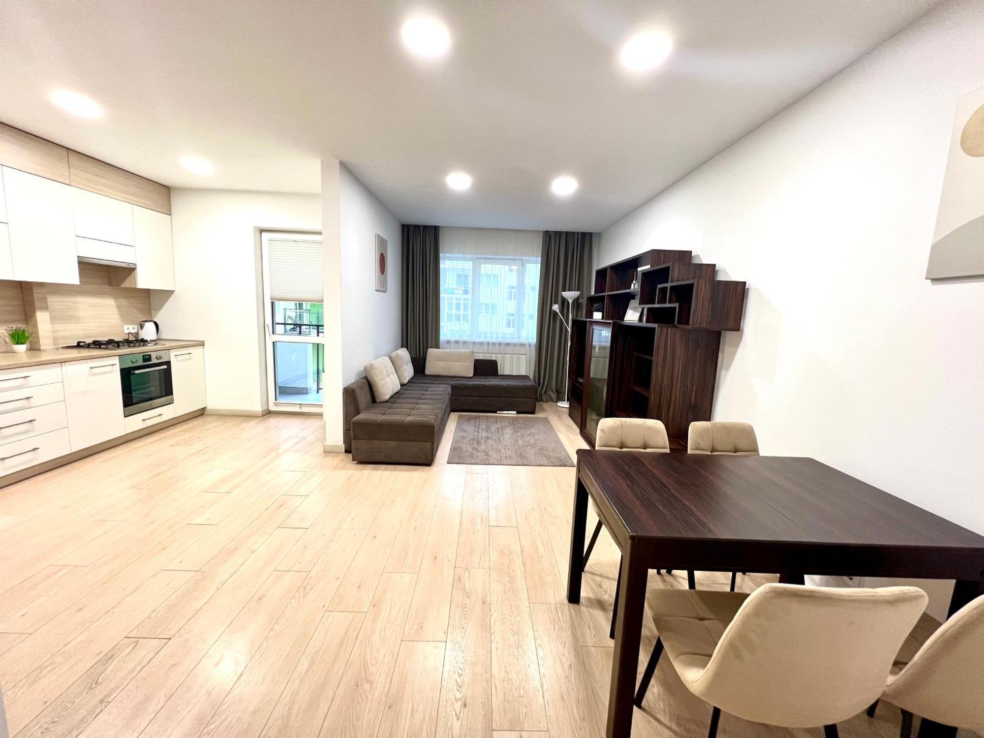 Osapart Comfortable Apartment In A Complex Great Britain Lviv Extérieur photo